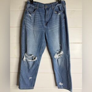 American Eagle Distressed Blue Women's Mom Jeans 10 extra short